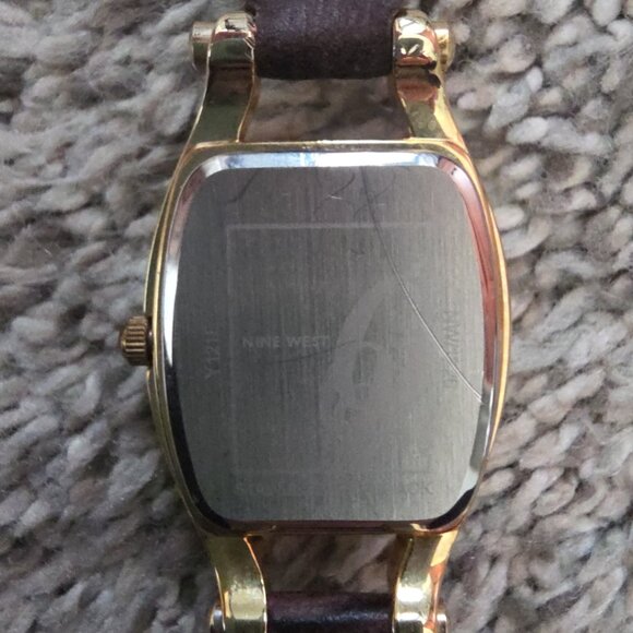Brand new NineWest womans Watch - Picture 3 of 5